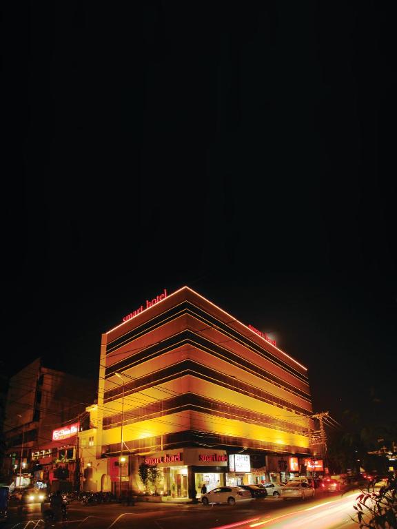 Book hotel in Lahore
